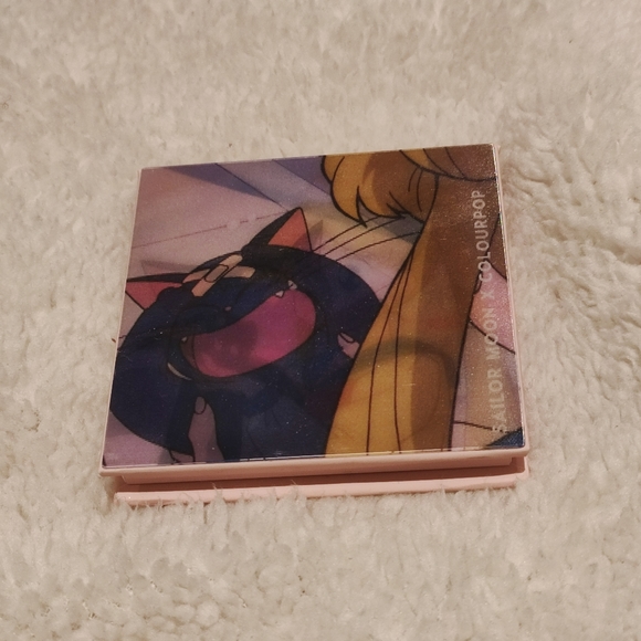 COLOURPOP x Sailormoon blush pallete - Picture 2 of 5